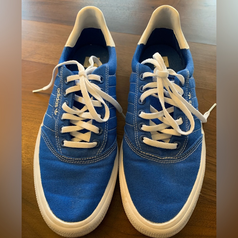 Men’s Adidas Sneakers